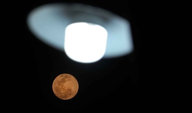 Ahli BRIN imbau warga waspadai banjir rob imbas fenomena Supermoon Ahli BRIN imbau warga waspadai banjir rob imbas fenomena Supermoon