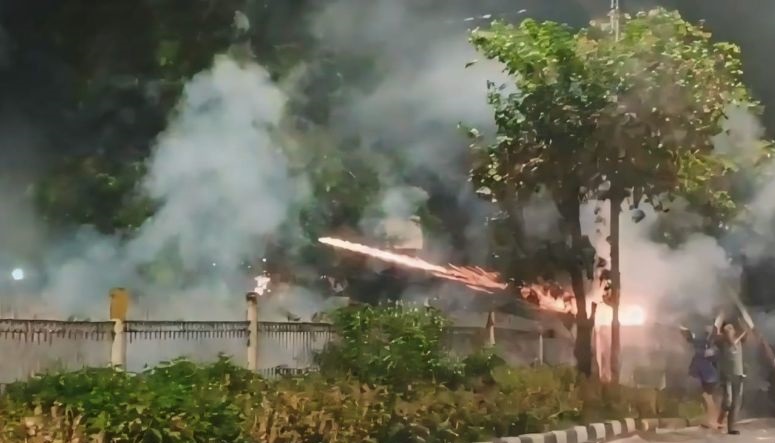 Tawuran antarwarga kembali terjadi di Jakarta Timur Tawuran antarwarga kembali terjadi di Jakarta Timur