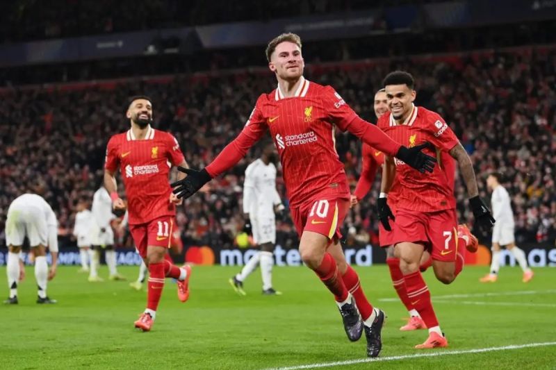 Dua tendangan penalti, Liverpool sukses tekuk Real Madrid 2-0