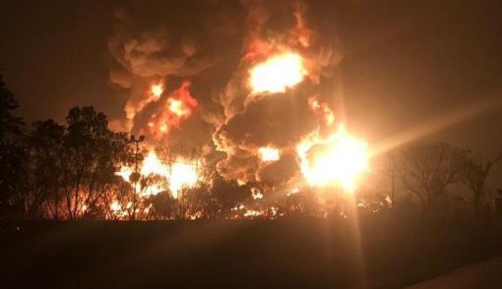 13 November 2021: Kilang minyak Pertamina Cilacap kebakaran 13 November 2021: Kilang minyak Pertamina Cilacap kebakaran