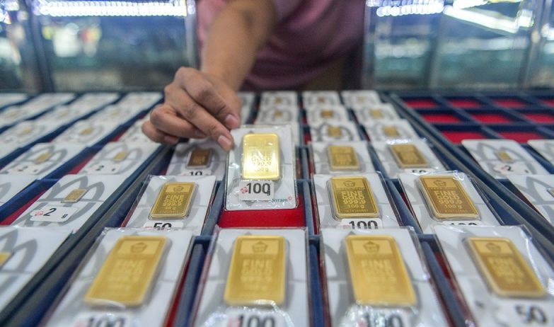Harga emas Jumat 8 November naik Rp14.000 jadi Rp1,527 juta per gram