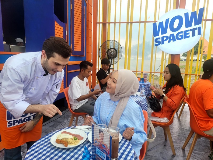 Peluncuran Wow Spageti sukses viral di dua kota, kini giliran Jogja! Peluncuran Wow Spageti sukses viral di dua kota, kini giliran Jogja!