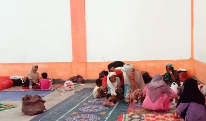 152 imigran Rohingya akhirnya ditampung di GOR Aceh Selatan 152 imigran Rohingya akhirnya ditampung di GOR Aceh Selatan