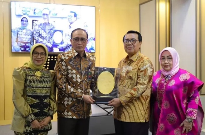 Ketua MA ajak insan peradilan jaga integritas dan fokus bekerja sesuai hukum Ketua MA ajak insan peradilan jaga integritas dan fokus bekerja sesuai hukum