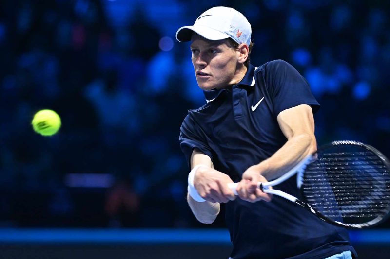 Sinner melaju ke semifinal ATP Finals dengan catatan sempurna 3-0 Sinner melaju ke semifinal ATP Finals dengan catatan sempurna 3-0
