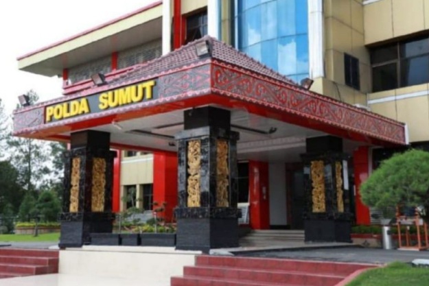 Polda Sumut tangkap tersangka pembuang mayat wanita di Karo Polda Sumut tangkap tersangka pembuang mayat wanita di Karo