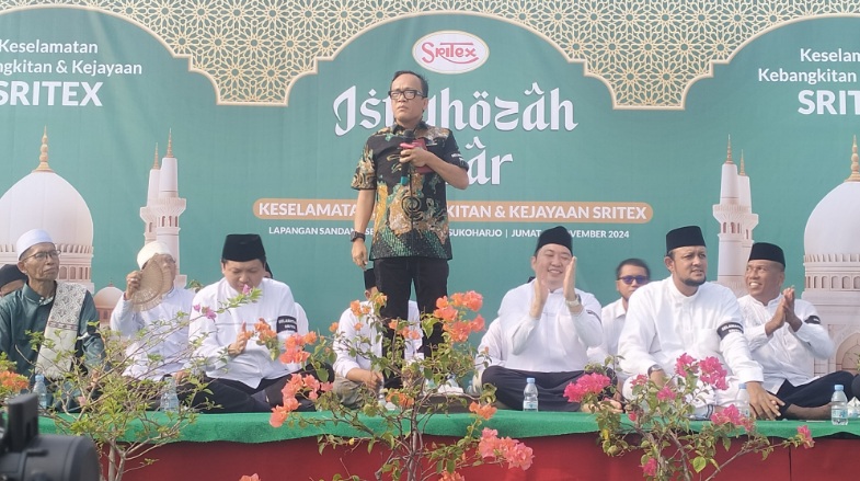 Wamenaker rela kehilangan jabatan jika ada PHK masal pekerja PT Sritex Wamenaker rela kehilangan jabatan jika ada PHK masal pekerja PT Sritex