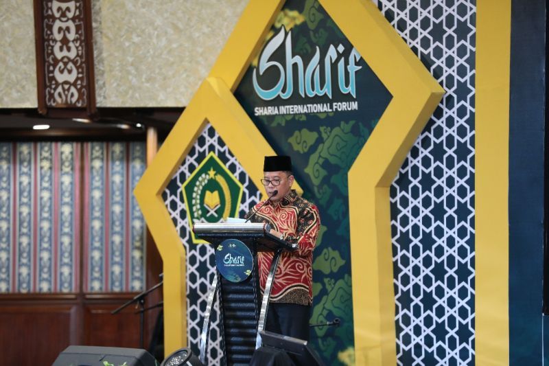 Tiga topik jadi pokok bahasan dalam Forum Syariah Internasional Tiga topik jadi pokok bahasan dalam Forum Syariah Internasional