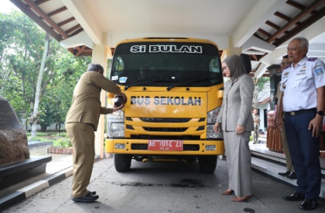 Pemkab Sleman luncurkan bus sekolah gratis SI BULAN Pemkab Sleman luncurkan bus sekolah gratis SI BULAN