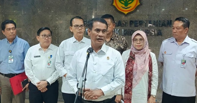Mentan Amran yakini Indonesia bebas impor beras tahun 2025 Mentan Amran yakini Indonesia bebas impor beras tahun 2025