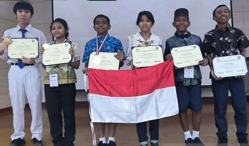 Anak Indonesia jadi juara dalam lomba \coding\ internasional di Korea Anak Indonesia jadi juara dalam lomba \coding\ internasional di Korea