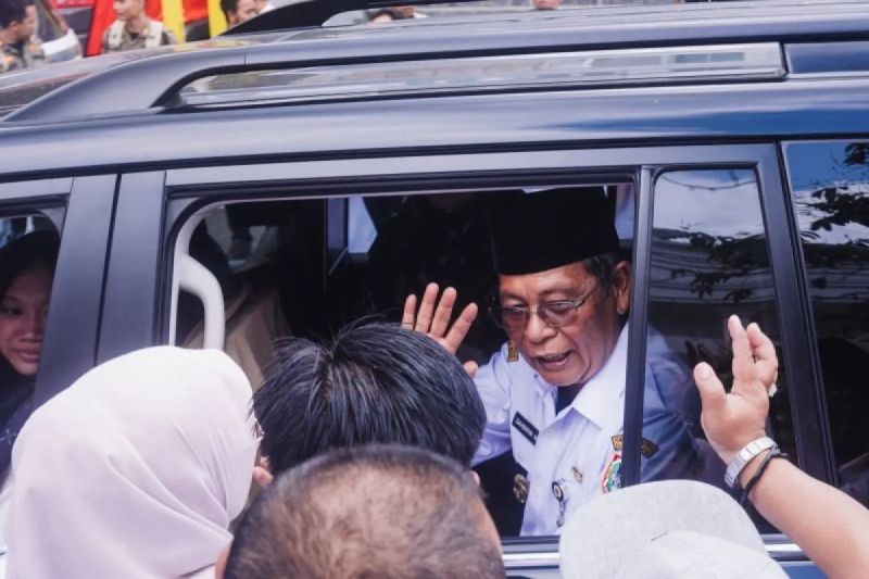 KPK: Larangan keluar negeri Sahbirin Noor masih berlaku KPK: Larangan keluar negeri Sahbirin Noor masih berlaku