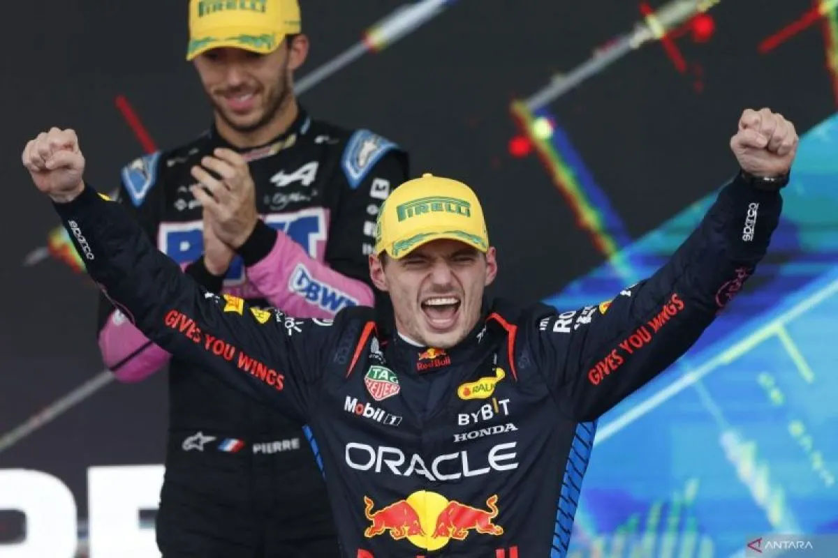 Emosi Verstappen seperti roller coaster setelah menang di Sao Paulo