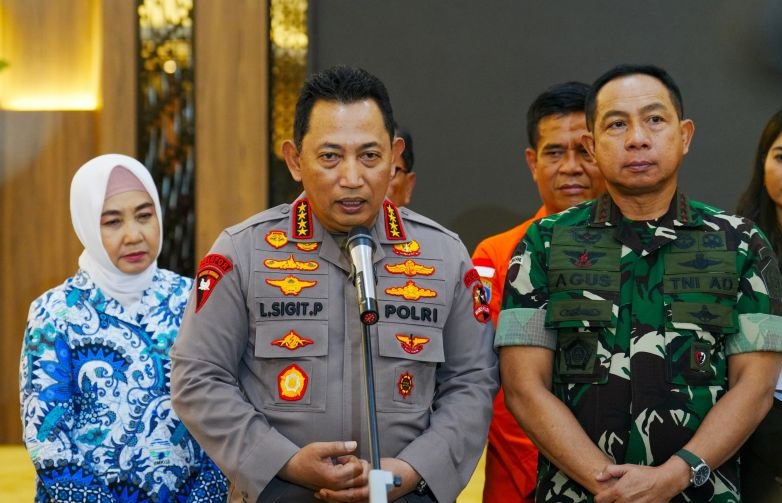 Kapolri: 141.443 personel dikerahkan jaga momen Nataru 2024 Kapolri: 141.443 personel dikerahkan jaga momen Nataru 2024