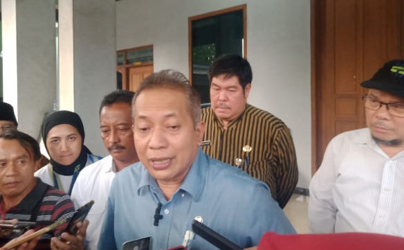Atasi kisruh susu Boyolali, Wamenkop dorong KUD masuk industri pengolahan Atasi kisruh susu Boyolali, Wamenkop dorong KUD masuk industri pengolahan