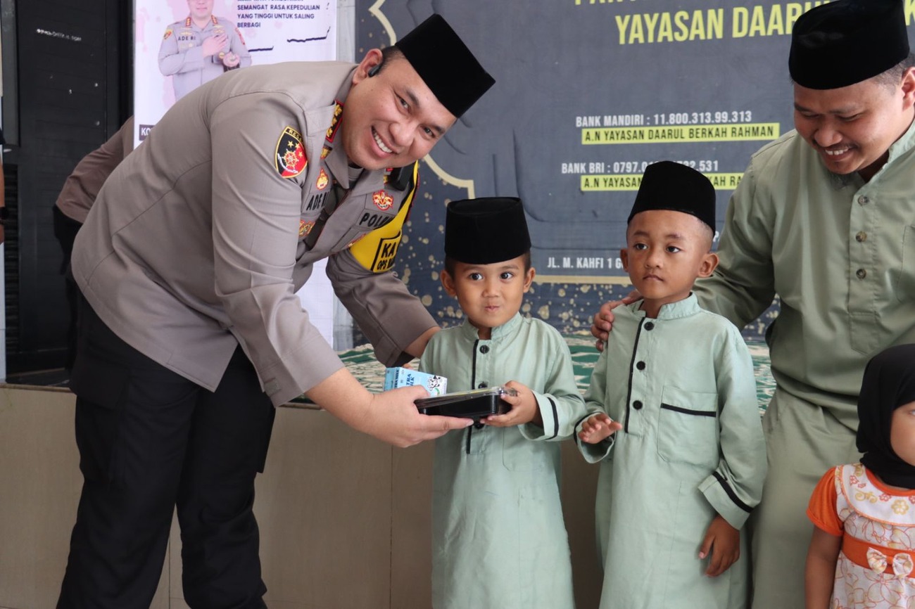 Dukung Program Prabowo, Polres Jaksel sebar makanan bergizi