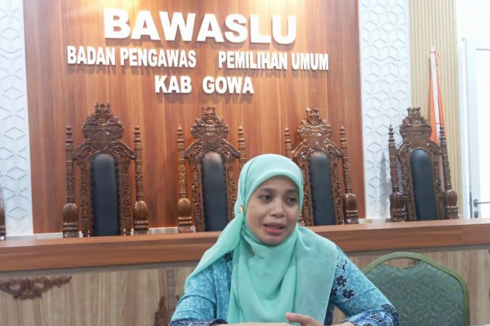 Bawaslu Gowa telusuri dugaan kades kampanyekan pasangan calon