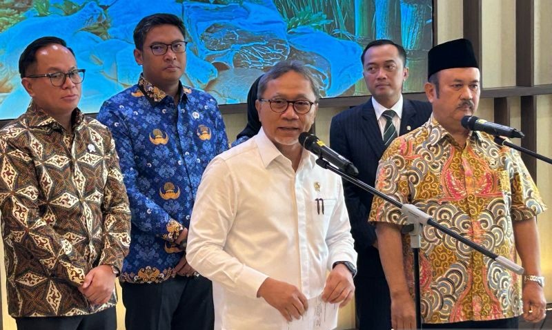 Menko Zulkifli pastikan Bulog bertransformasi jadi badan otonom