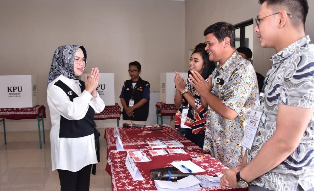 Menang tipis lawan kotak kosong, tim pemenangan calon tungggal Pilbup Sukoharjo gelar evaluasi Menang tipis lawan kotak kosong, tim pemenangan calon tungggal Pilbup Sukoharjo gelar evaluasi