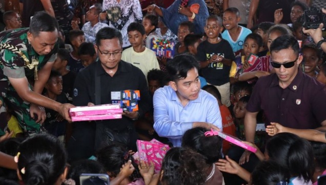 Wapres pesan perhatikan kelompok rentan di pengungsian Wapres pesan perhatikan kelompok rentan di pengungsian
