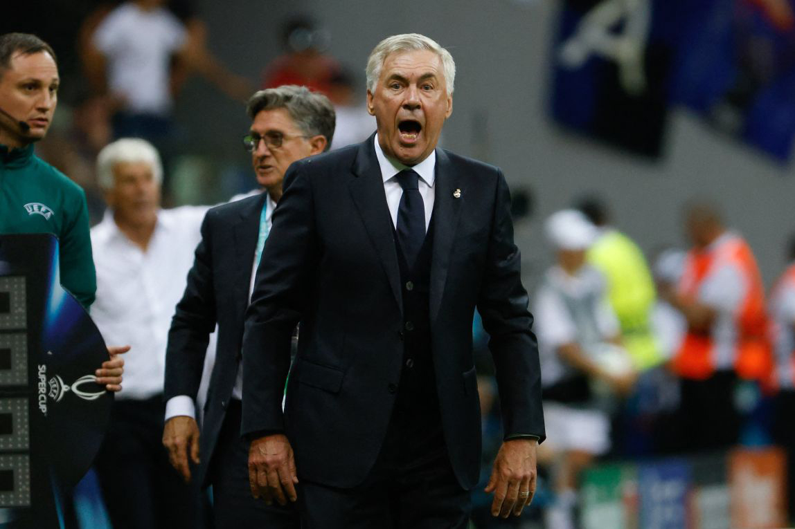 Carlo Ancelotti yakin Real Madrid tetap akan lolos ke babak 16 besar Carlo Ancelotti yakin Real Madrid tetap akan lolos ke babak 16 besar