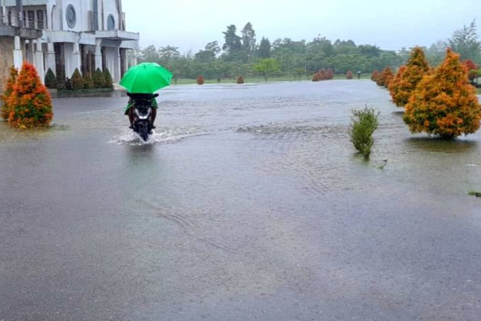 Indonesia berpotensi hujan lebat dalam sepekan ke depan Indonesia berpotensi hujan lebat dalam sepekan ke depan