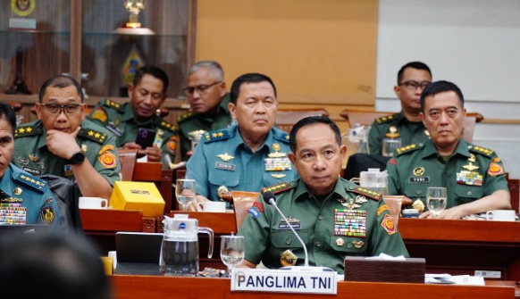 Panglima TNI: Sebanyak 169 ribu personel TNI dan alutsista dikerahkan amankan Pilkada Panglima TNI: Sebanyak 169 ribu personel TNI dan alutsista dikerahkan amankan Pilkada