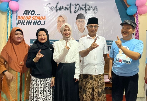 Istri mantan Wali Kota Kediri dan pengusaha Bawean dukung Vinanda-Gus Qowim 
