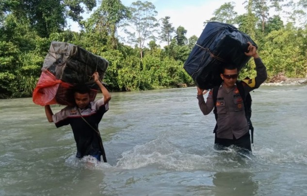 Perjalanan panjang logistik Pilkada mengantar harapan demokrasi Perjalanan panjang logistik Pilkada mengantar harapan demokrasi