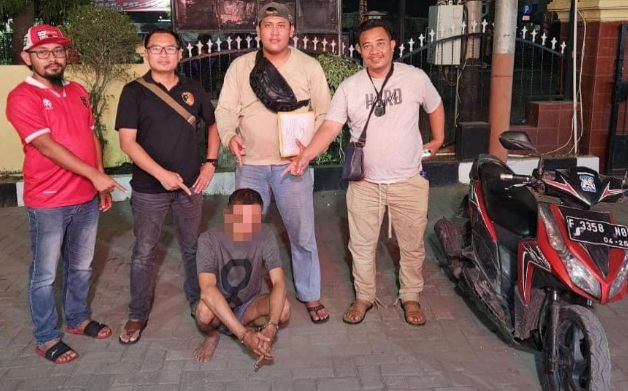 Kecanduan sabu, pelaku dan penadah curanmor ditangkap Polsek Teluknaga Kecanduan sabu, pelaku dan penadah curanmor ditangkap Polsek Teluknaga
