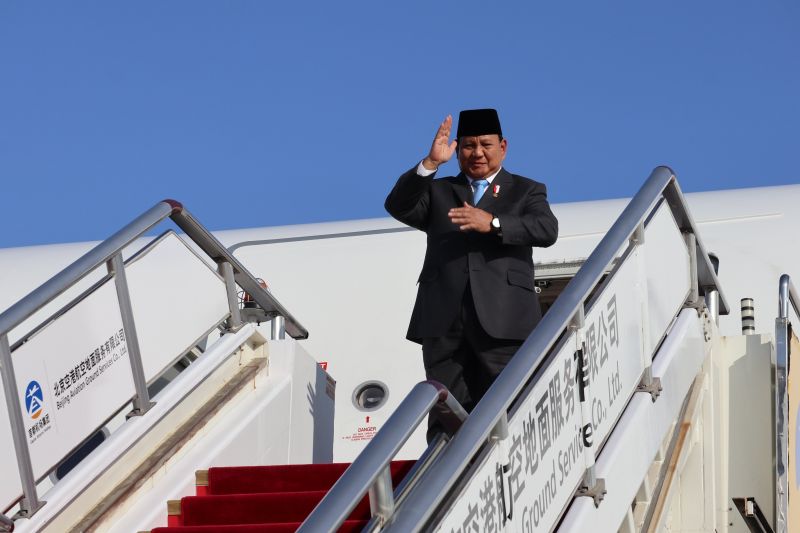 Presiden Prabowo Subianto tinggalkan China menuju AS Presiden Prabowo Subianto tinggalkan China menuju AS