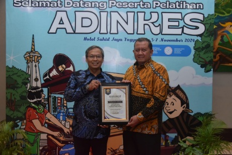 Pemkab Sleman raih penghargaan implementasi kawasan tanpa rokok