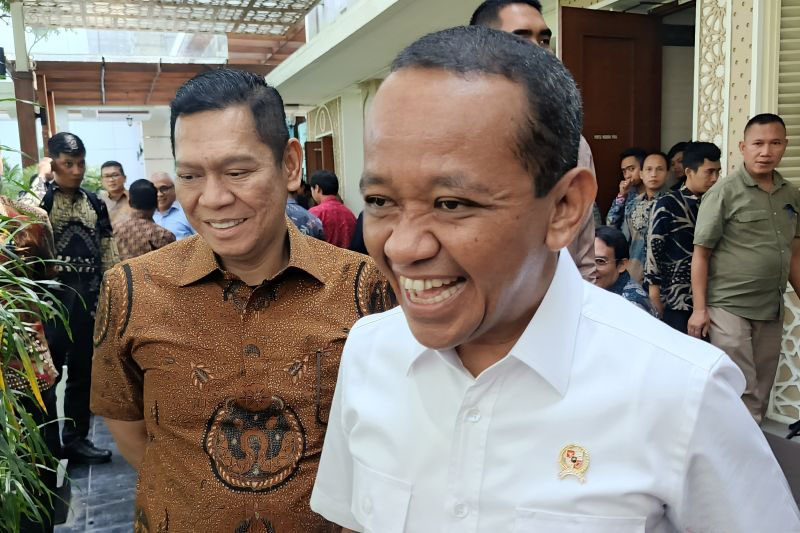 Bahlil sebut skema subsidi BBM hampir selesai, tunggu lapor Presiden Bahlil sebut skema subsidi BBM hampir selesai, tunggu lapor Presiden