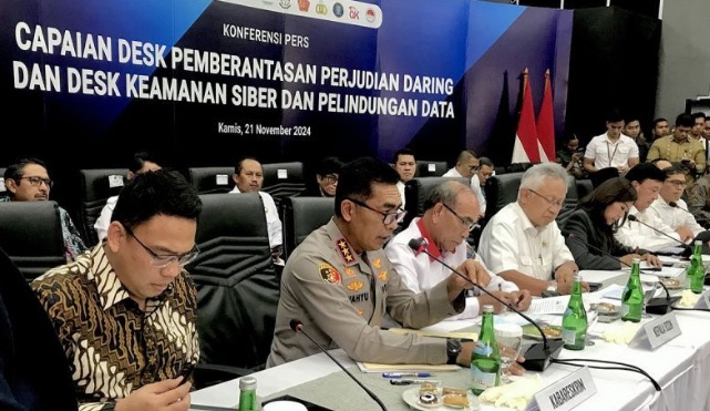 Polri buru bandar judi online dengan ikuti jejak transaksi Polri buru bandar judi online dengan ikuti jejak transaksi