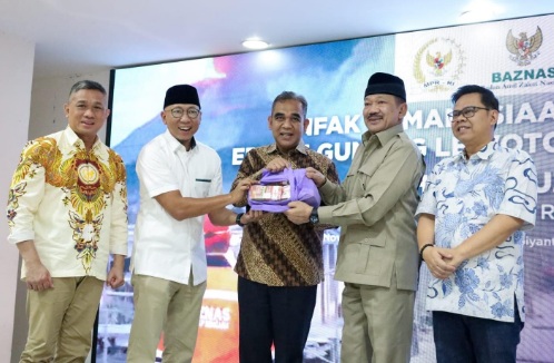 Melalui BAZNAS RI, Ketua MPR salurkan infak bencana erupsi Gunung Lewotobi Laki-Laki Melalui BAZNAS RI, Ketua MPR salurkan infak bencana erupsi Gunung Lewotobi Laki-Laki