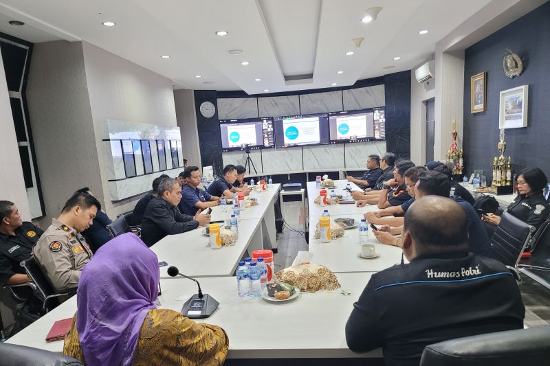 Humas Polda Metro Jaya latih anggota soal dokumentasi jelang pilkada