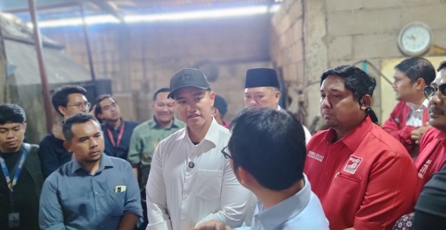 Kaesang kampanyekan cabup-cawabup pada Pilkada Tangerang Kaesang kampanyekan cabup-cawabup pada Pilkada Tangerang