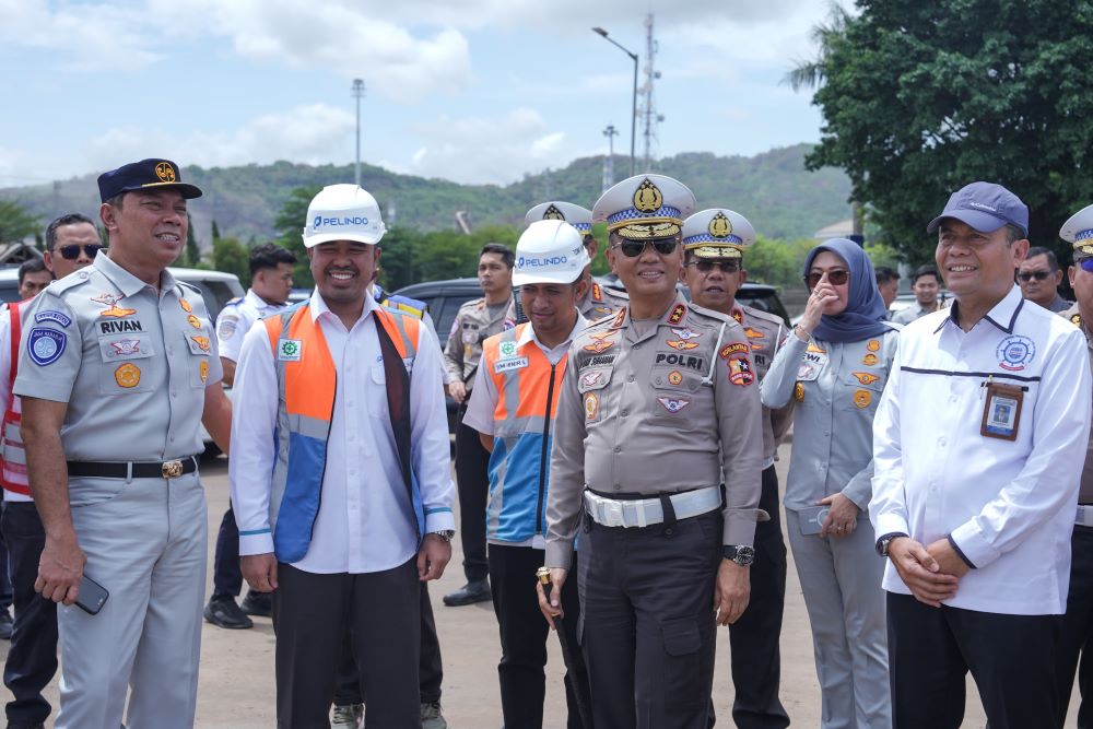 Kakorlantas : Tol Jakarta-Merak siap untuk libur Nataru 2025 Kakorlantas : Tol Jakarta-Merak siap untuk libur Nataru 2025
