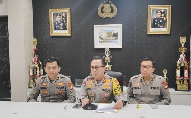 Polisi sita Rp2,6 M dari istri buronan judol yang libatkan Komdigi Polisi sita Rp2,6 M dari istri buronan judol yang libatkan Komdigi