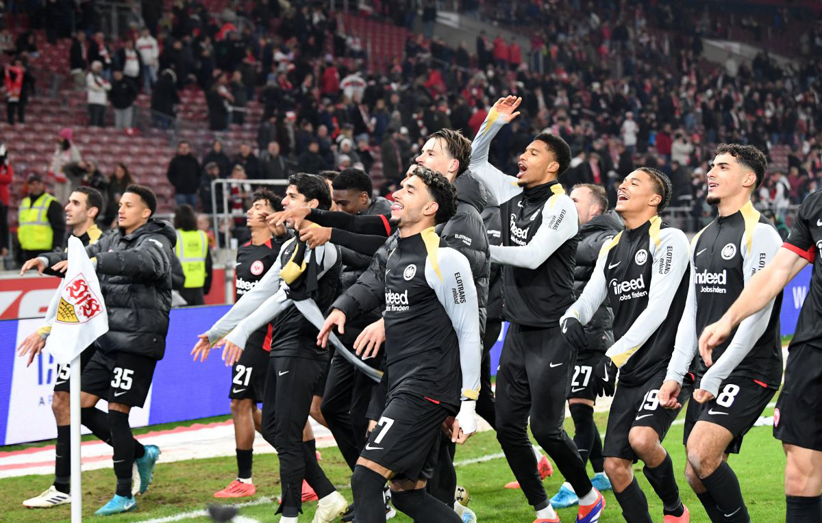 Kemenangan Eintracht Frankfurt diwarnai drama lima gol