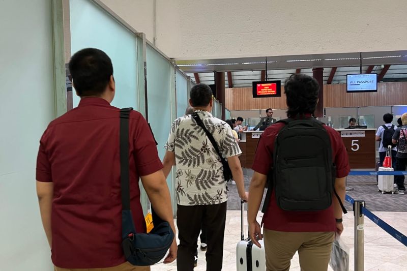 Imigrasi Bandung deportasi WNA Malaysia karena overstay Imigrasi Bandung deportasi WNA Malaysia karena overstay