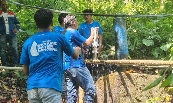 CSR Pertamina IT Wayame luncurkan pompa air ramah lingkungan di Maluku CSR Pertamina IT Wayame luncurkan pompa air ramah lingkungan di Maluku