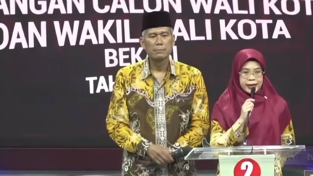 Debat Pilwalkot Bekasi saling serang Paslon 1 dan 3, UU Nurul raup simpati publik