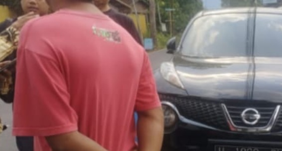 Mobil anggota DPRD Kabupaten Semarang jadi korban pecah kaca, uang Rp300 juta raib Mobil anggota DPRD Kabupaten Semarang jadi korban pecah kaca, uang Rp300 juta raib