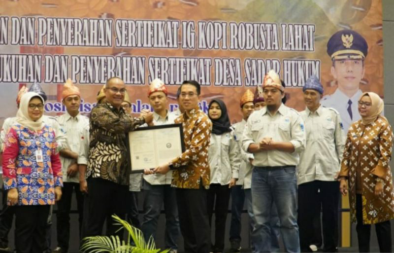 Kopi robusta Lahat-Sumsel tersertifikasi indikasi geografis Kopi robusta Lahat-Sumsel tersertifikasi indikasi geografis