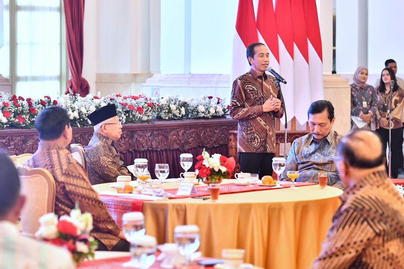 Jokowi pamit dan minta maaf kepada jajaran kabinet Jokowi pamit dan minta maaf kepada jajaran kabinet