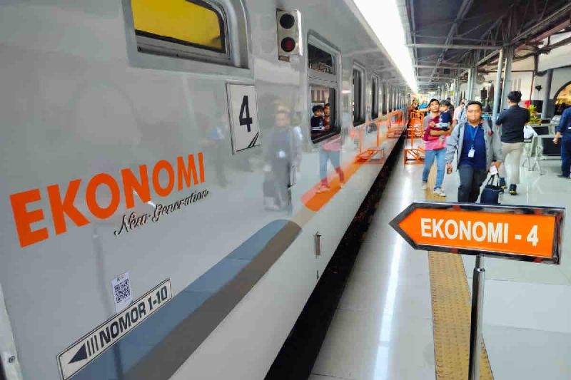 KAI: KA Brantas-Dharmawangsa gunakan kereta ekonomi New Generation KAI: KA Brantas-Dharmawangsa gunakan kereta ekonomi New Generation