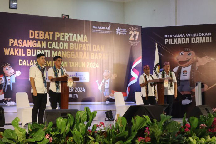 KPU Mabar gelar debat publik perdana paslon Pilkada 2024 KPU Mabar gelar debat publik perdana paslon Pilkada 2024