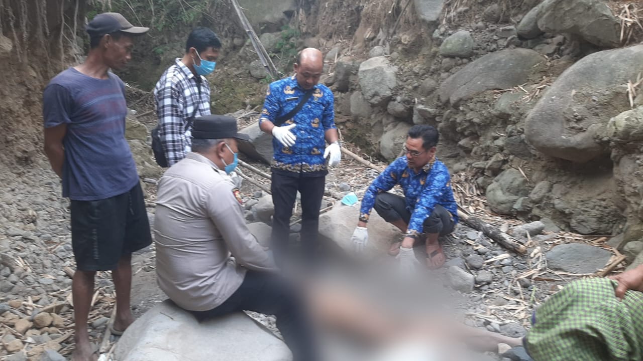 Hilang seminggu Sugimin ditemukan meninggal di sungai Hilang seminggu Sugimin ditemukan meninggal di sungai