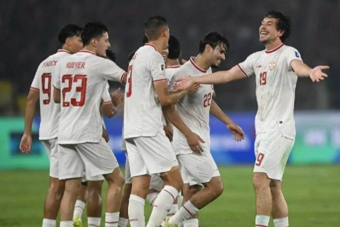 Indonesia turun ke peringkat 130 FIFA Indonesia turun ke peringkat 130 FIFA